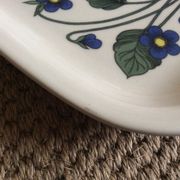 Vintage dish