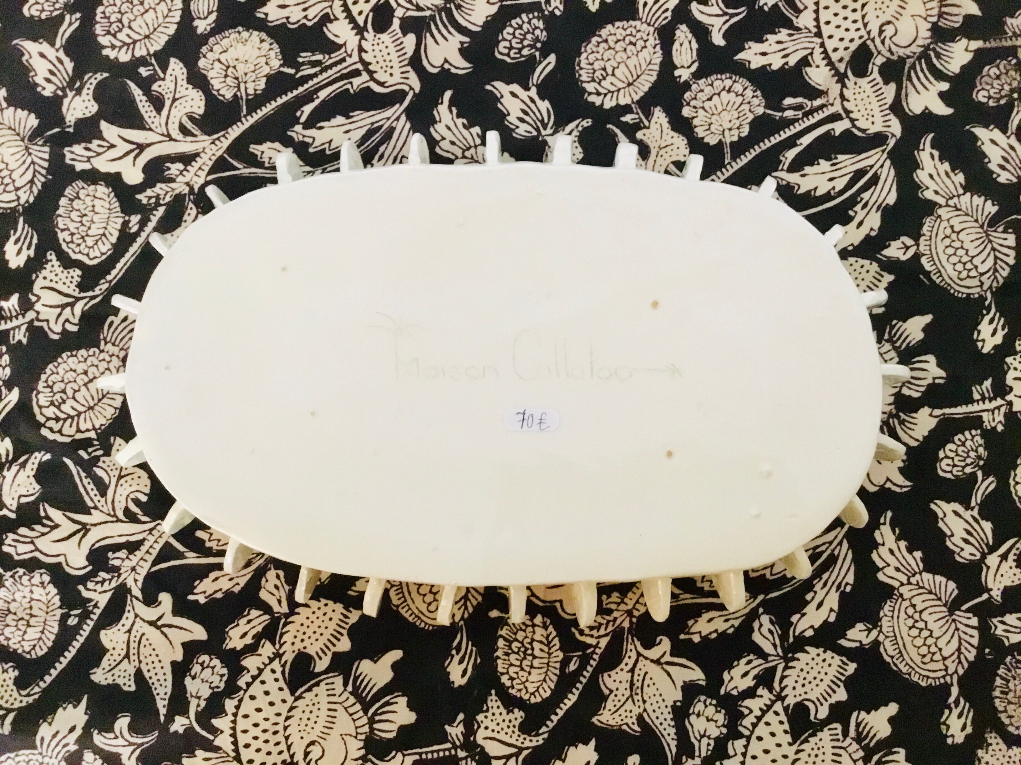 Hand-painted glazed ceramic presentation dish artisanal Vallauris