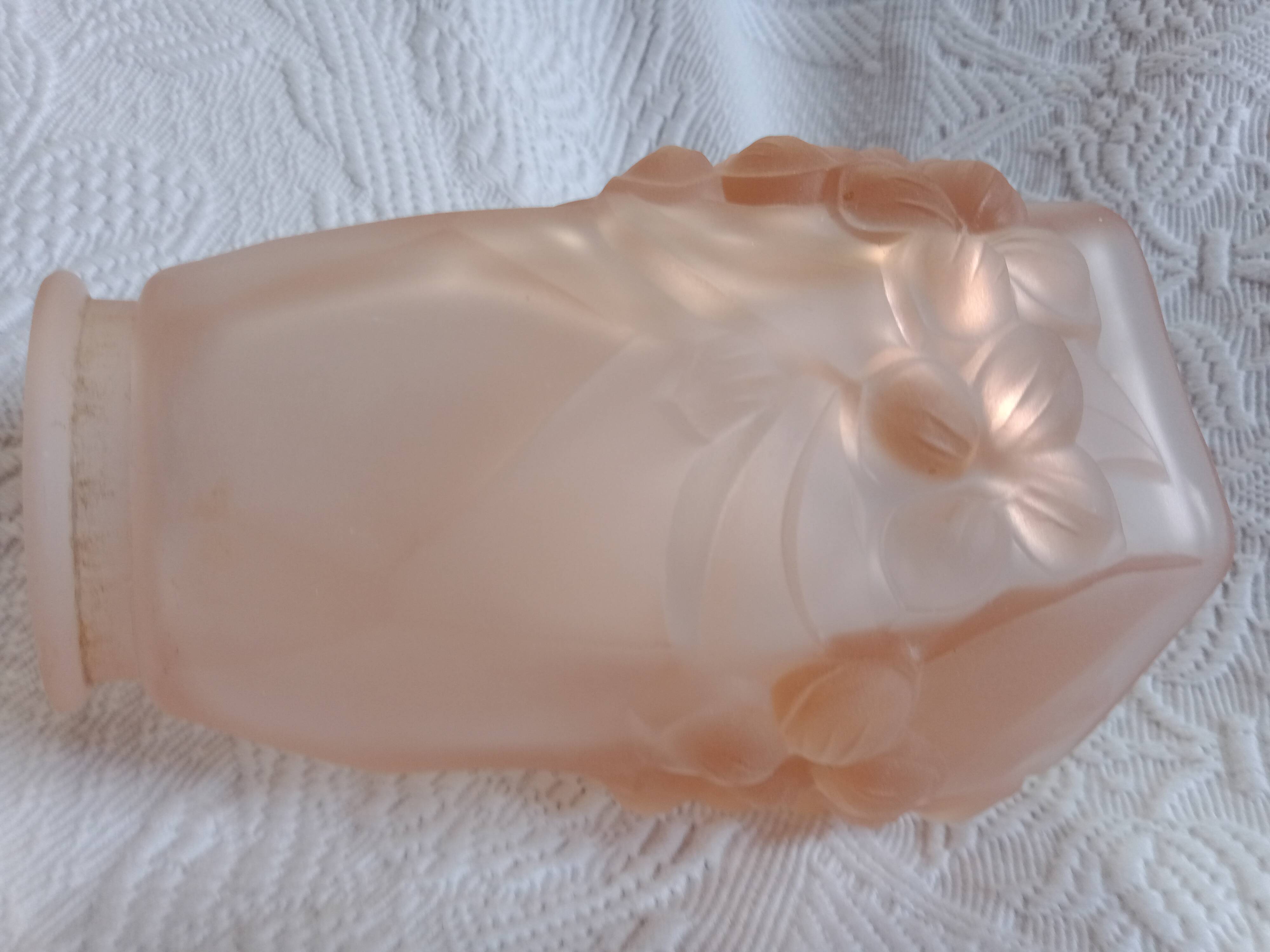 Signed ros - pink glass tulip with octagonal bell flowers - thick molded glass