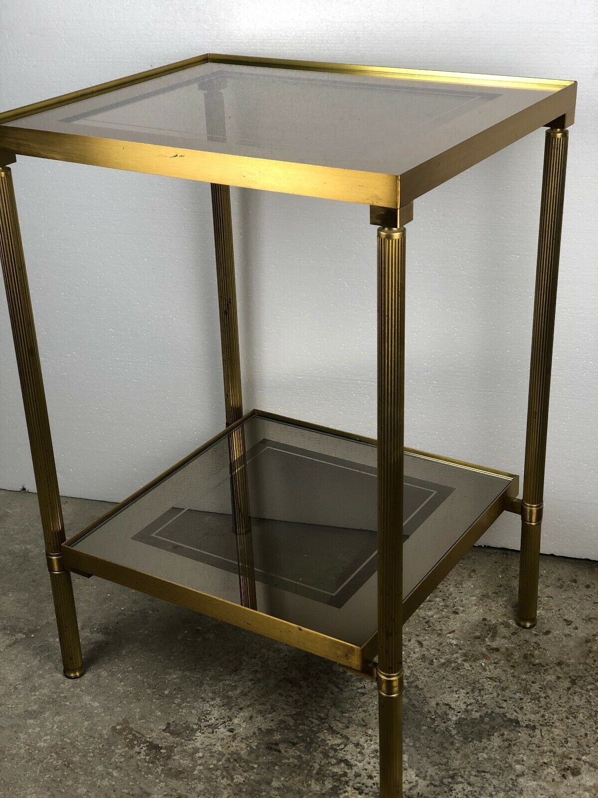 Bout de canapé table d'appoint vintage 70'S en verre et laiton