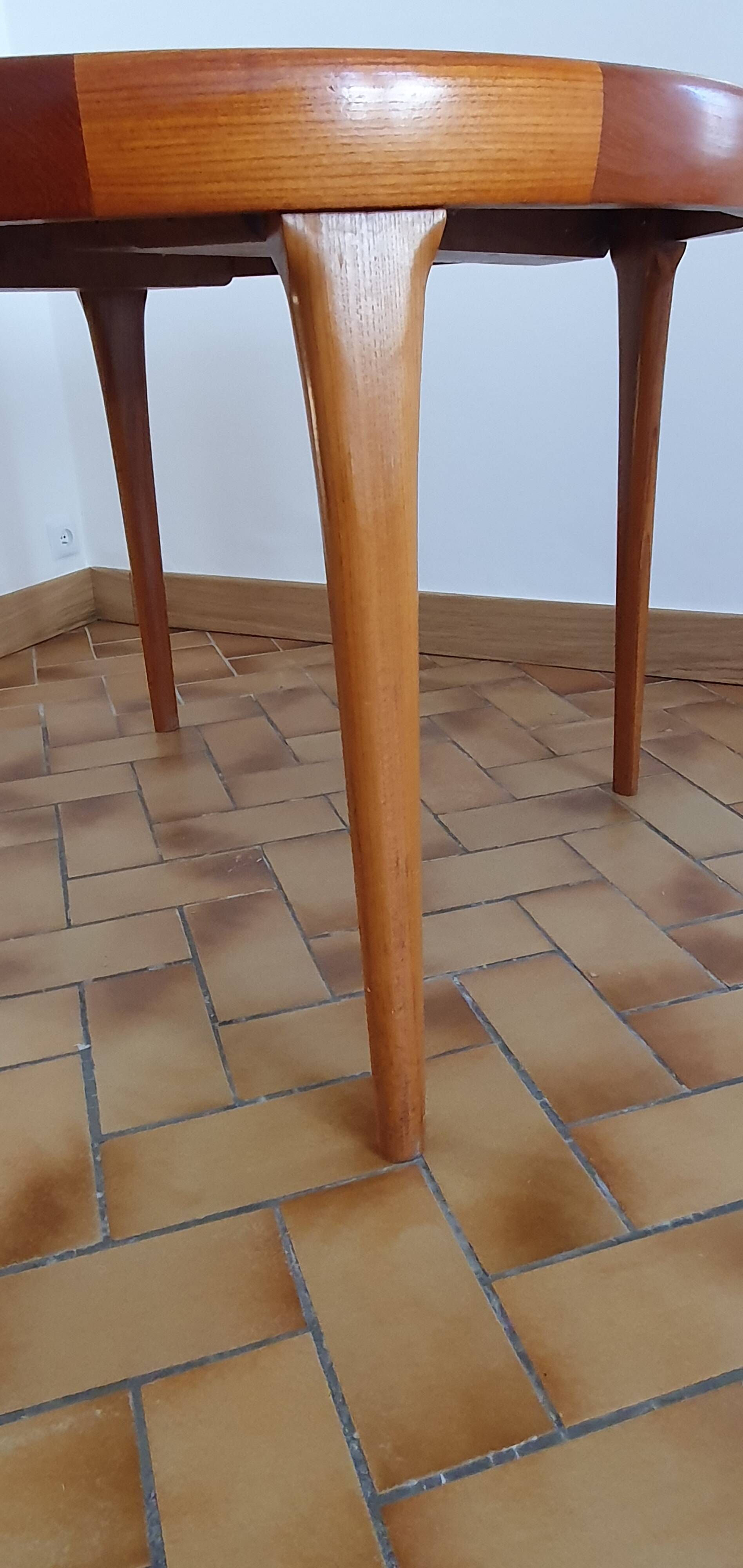 Vintage Scandinavian extendable table with double extension