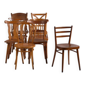 Vintage dining chairs Thonet / TON (c.1920-1950). Set of 8 pieces.