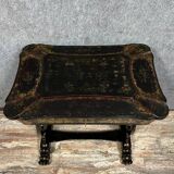 Lacquered work table, blackened wood decorated with Chinese scenes, Napoleon III period circa 1850