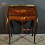 Petit Bureau de Dame en Palissandre, style Louis XV – 2ème Partie XIXe