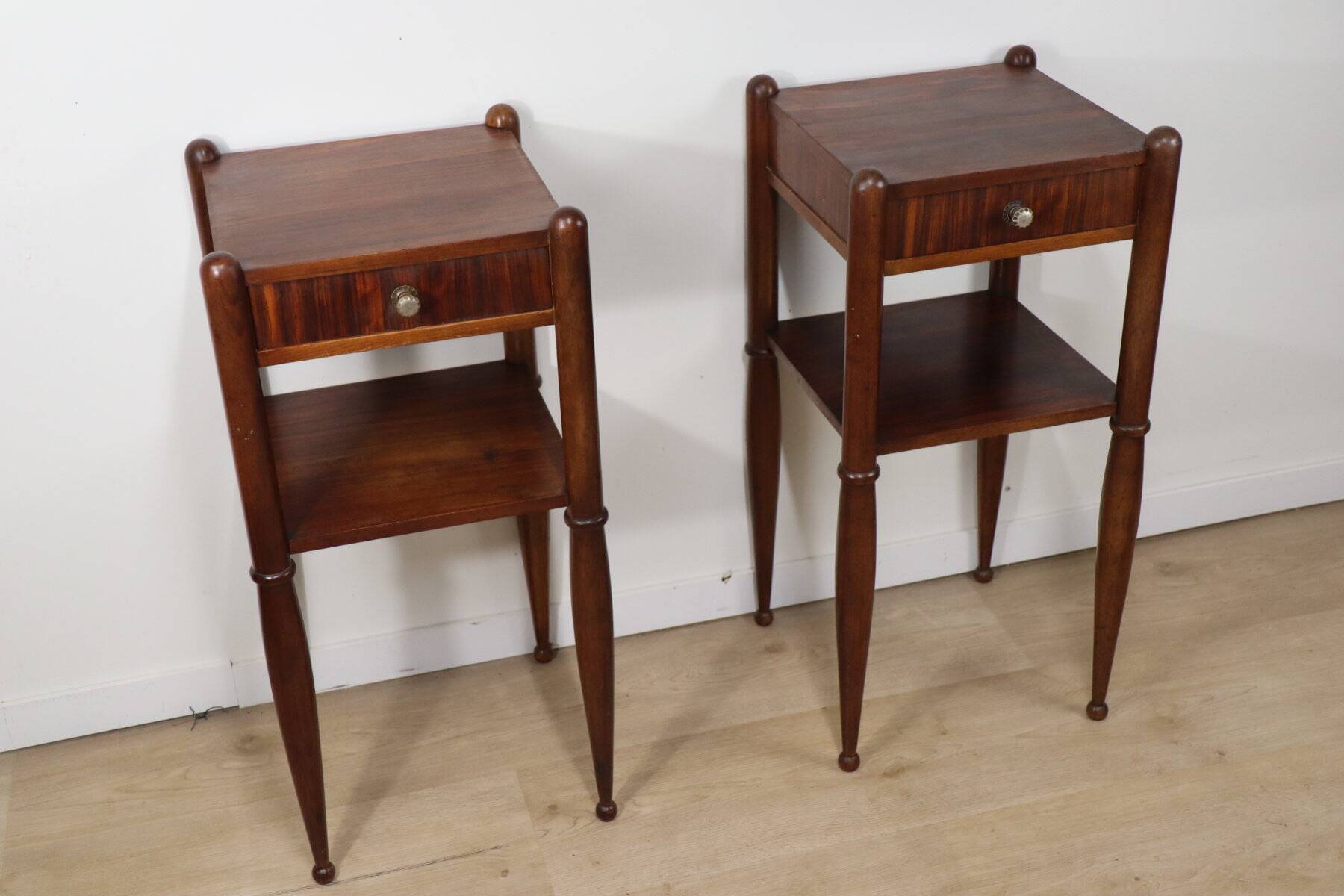 Art Deco pair of nightstands in walnut – 1940s
