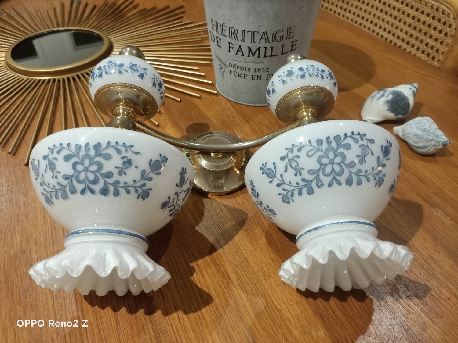 Vintage double wall light