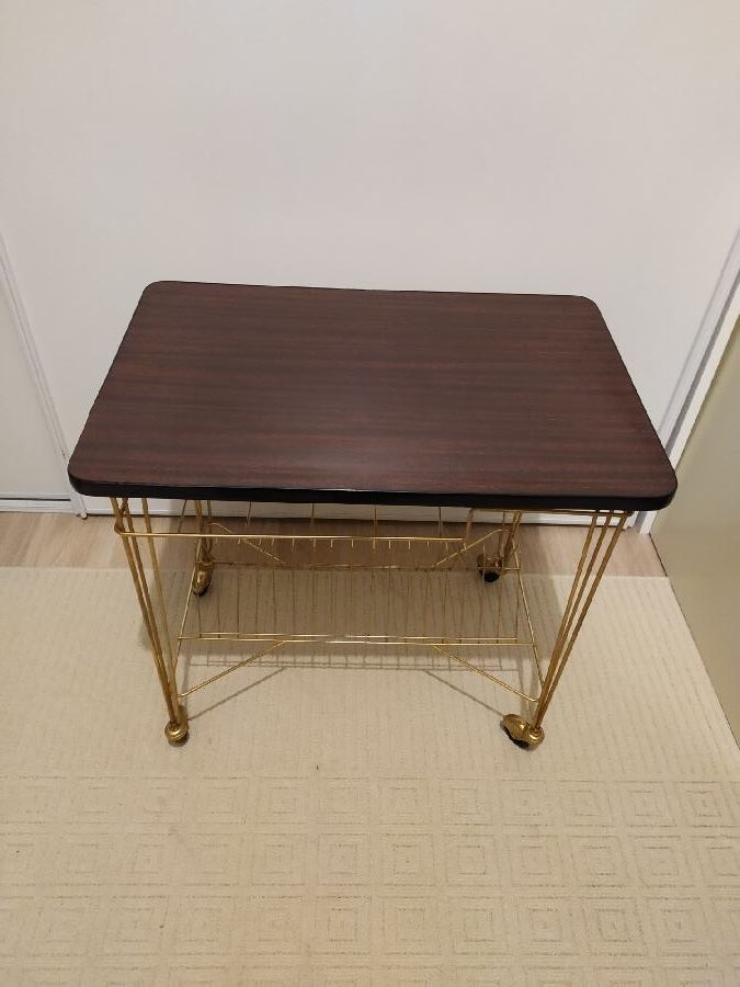 Desserte porte-vinyle vintage