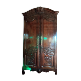 Armoire ancienne