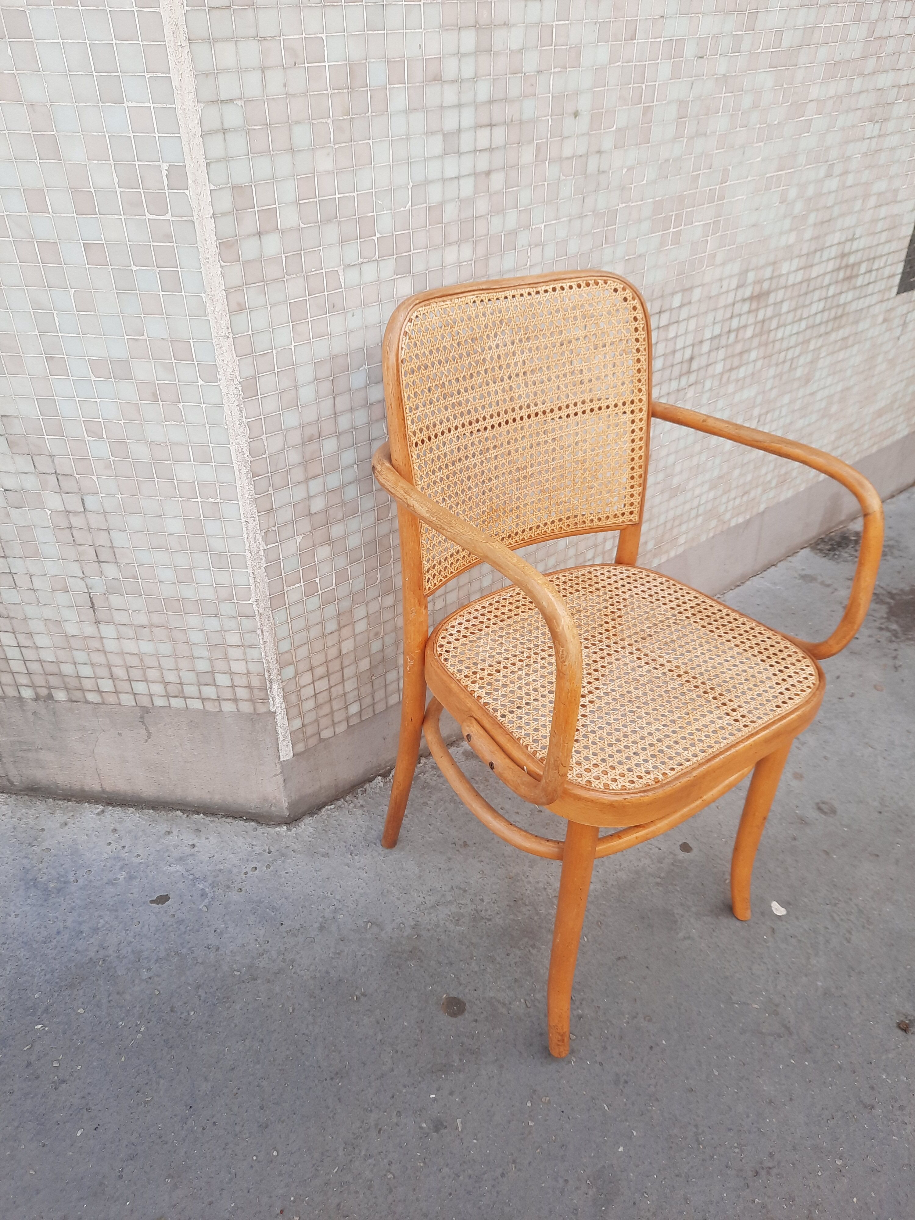 Armchair model Parague 811 Joseph Hoffman