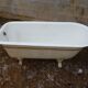 Baignoire en fonte pieds en griffes d'aigle
