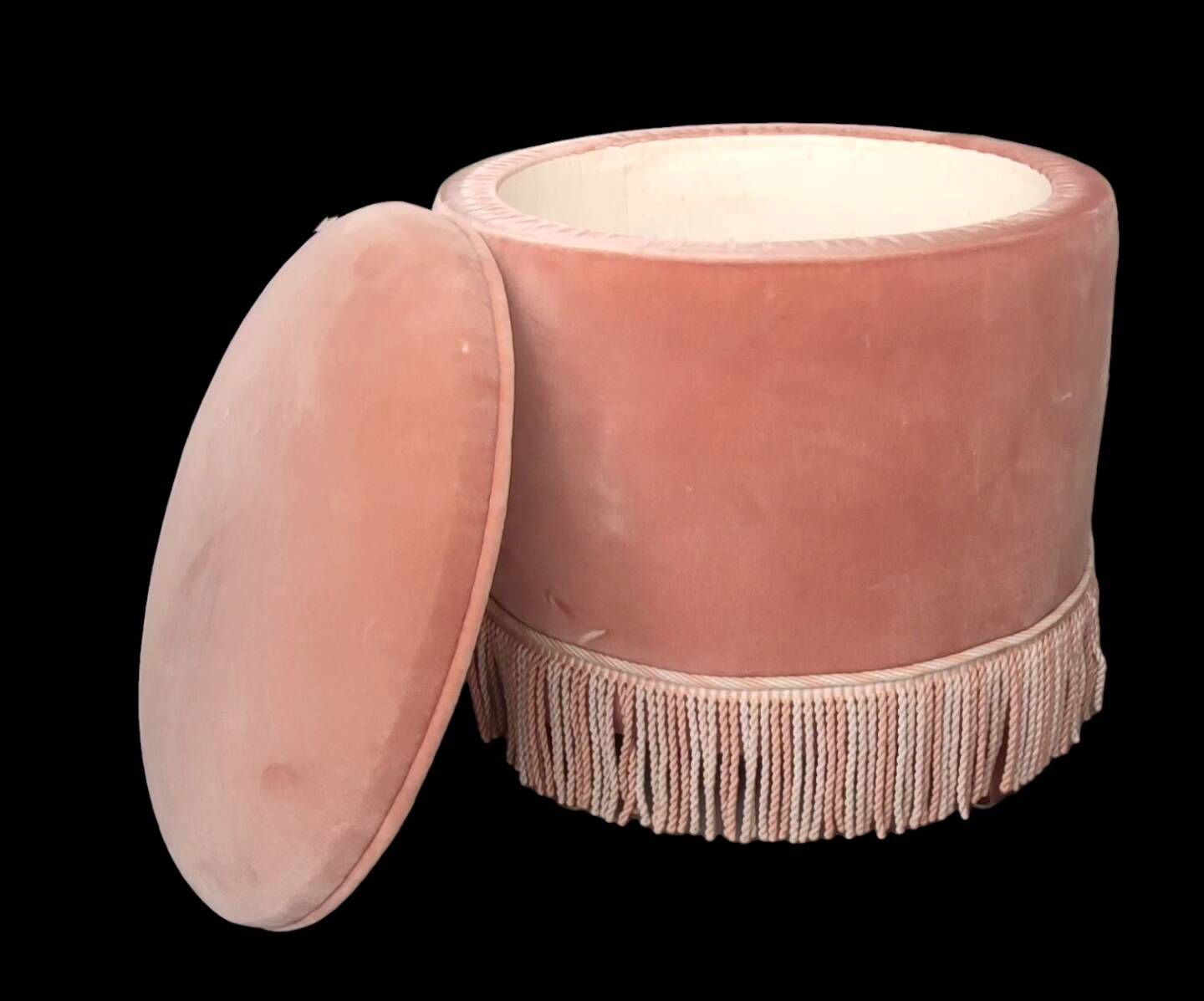 Old pouf box velvet footrest