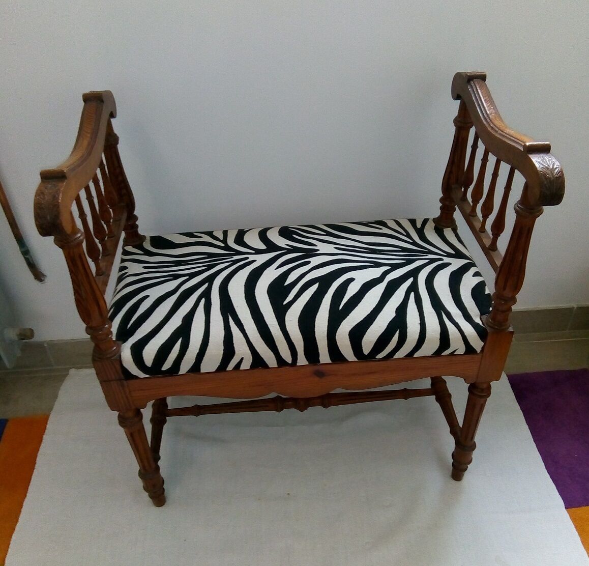 Zebra bench