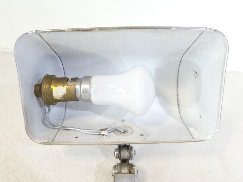 Art deco office lamp in chrome metal