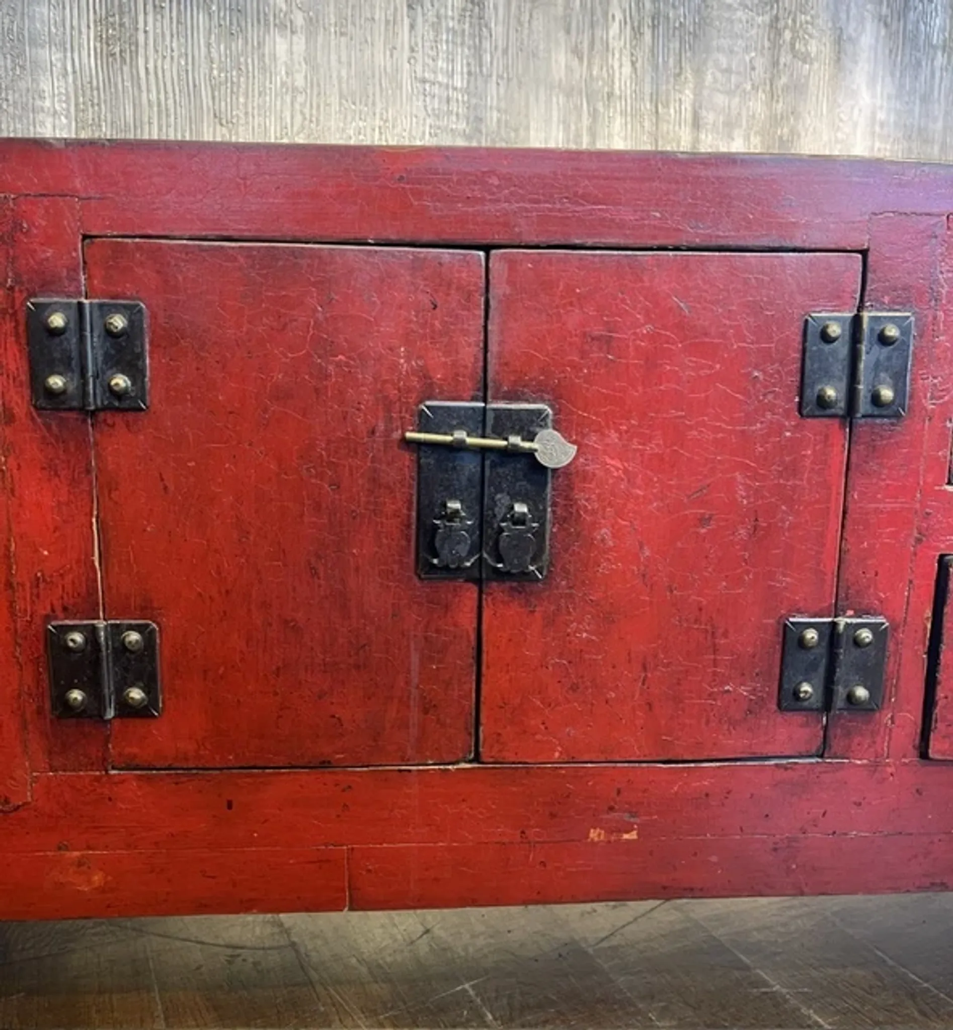 Low ancient Chinese enfilade