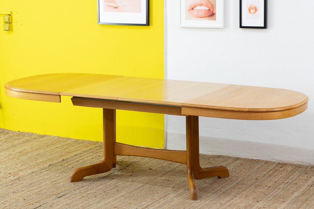 Scandinavian table 145 cm
