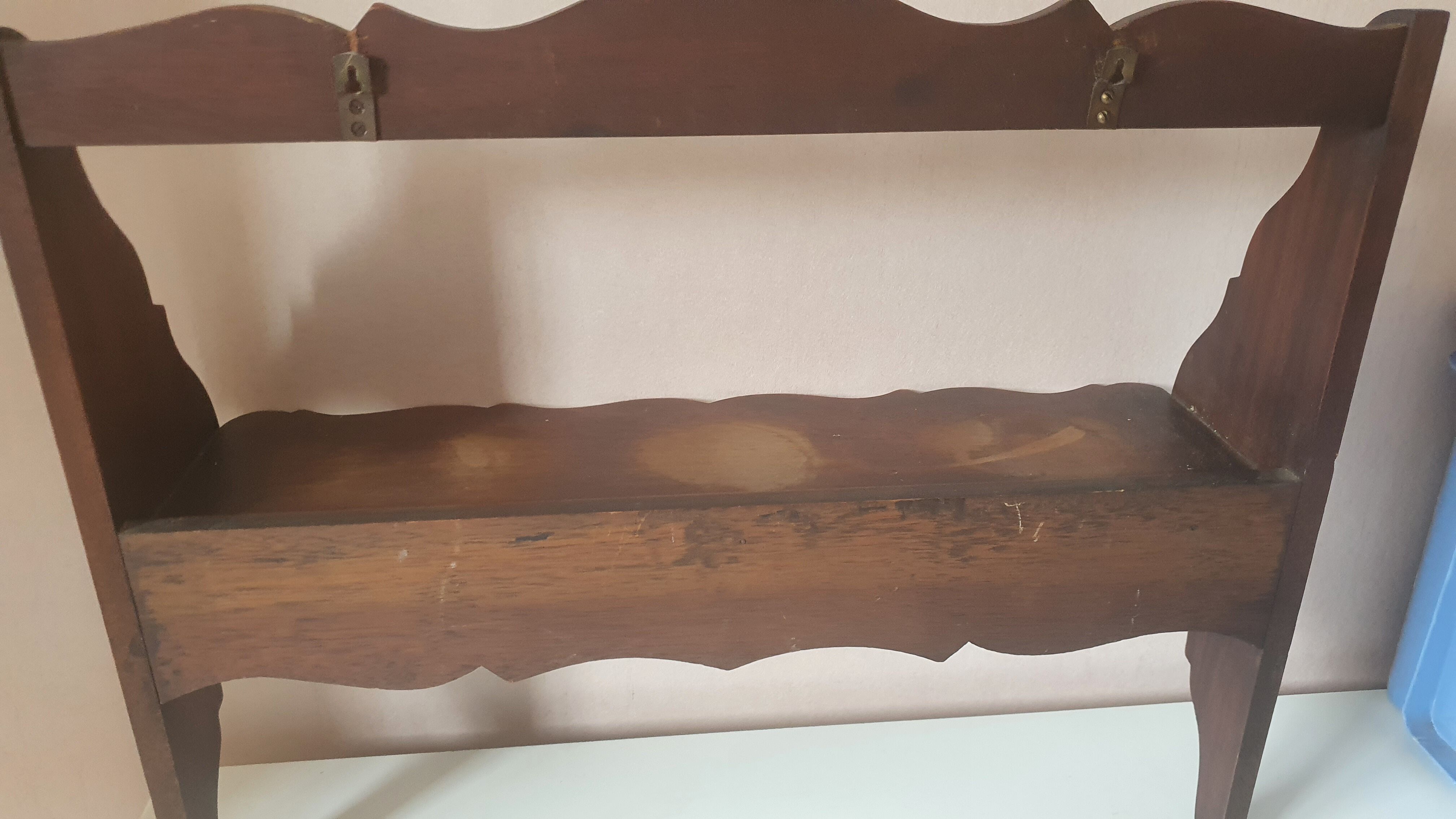 Wood wall shelf