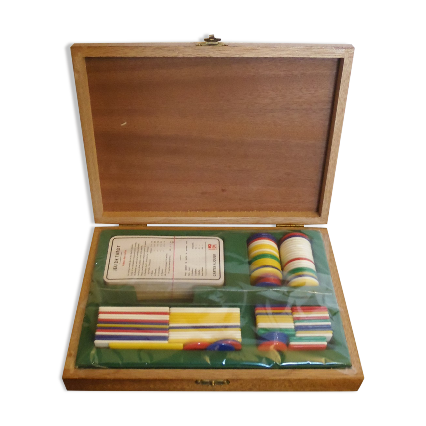 Tarot game box