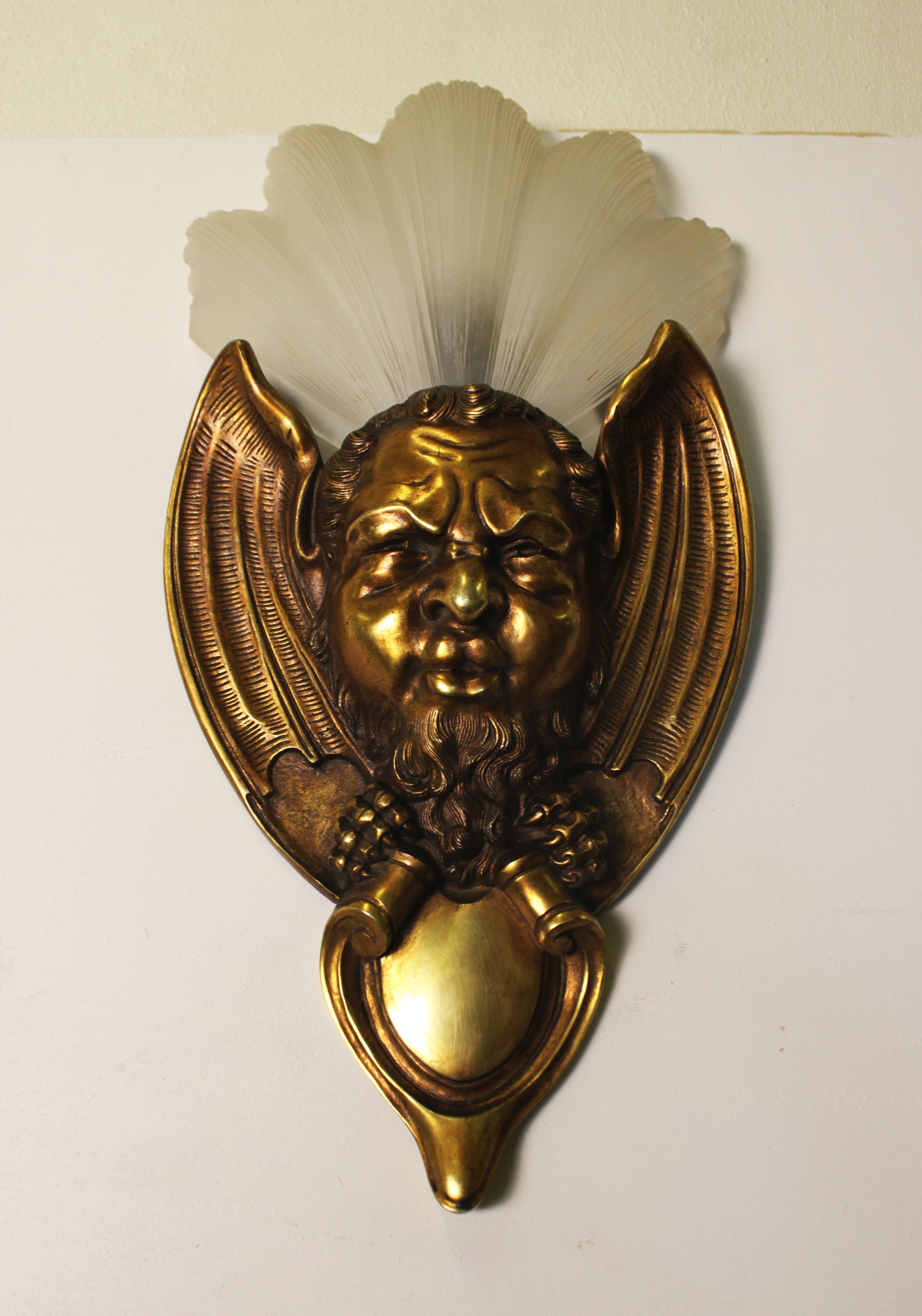 Pair of bronze wall lamps Art Deco style early twentieth century