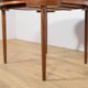 Ensemble table de salle à manger et chaises du milieu du siècle en teck par Hans Olsen pour Frem Røjle.