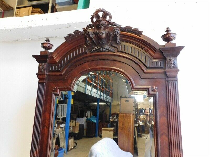 Rosewood cabinet of the nineteenth century