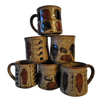 6 mugs