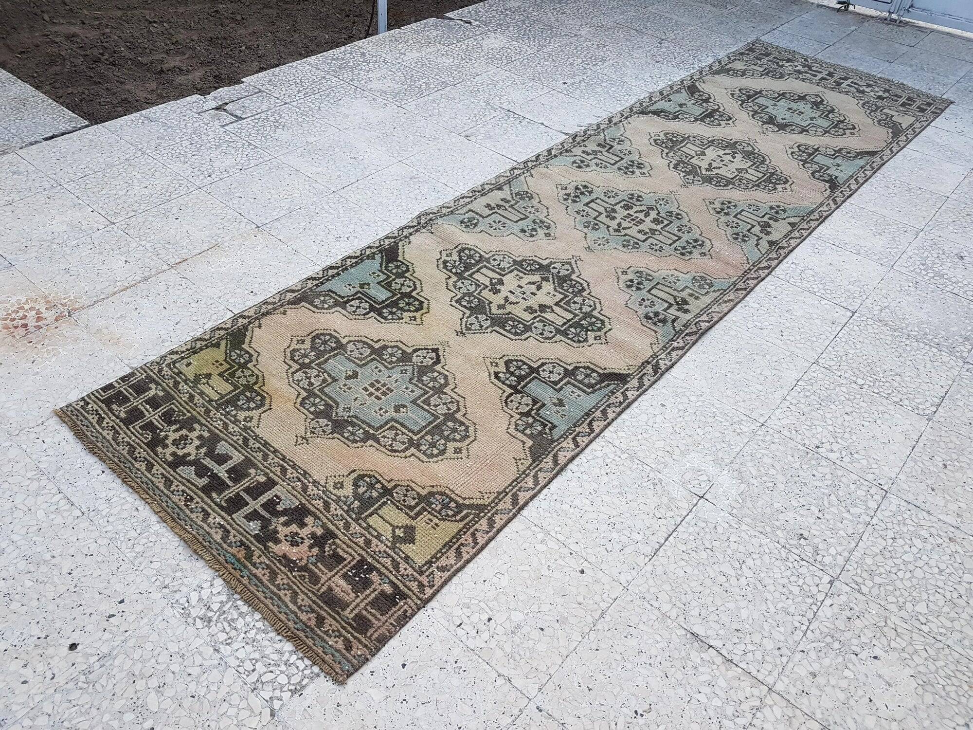 Vintage Turkish hallway rug 95x354 cm