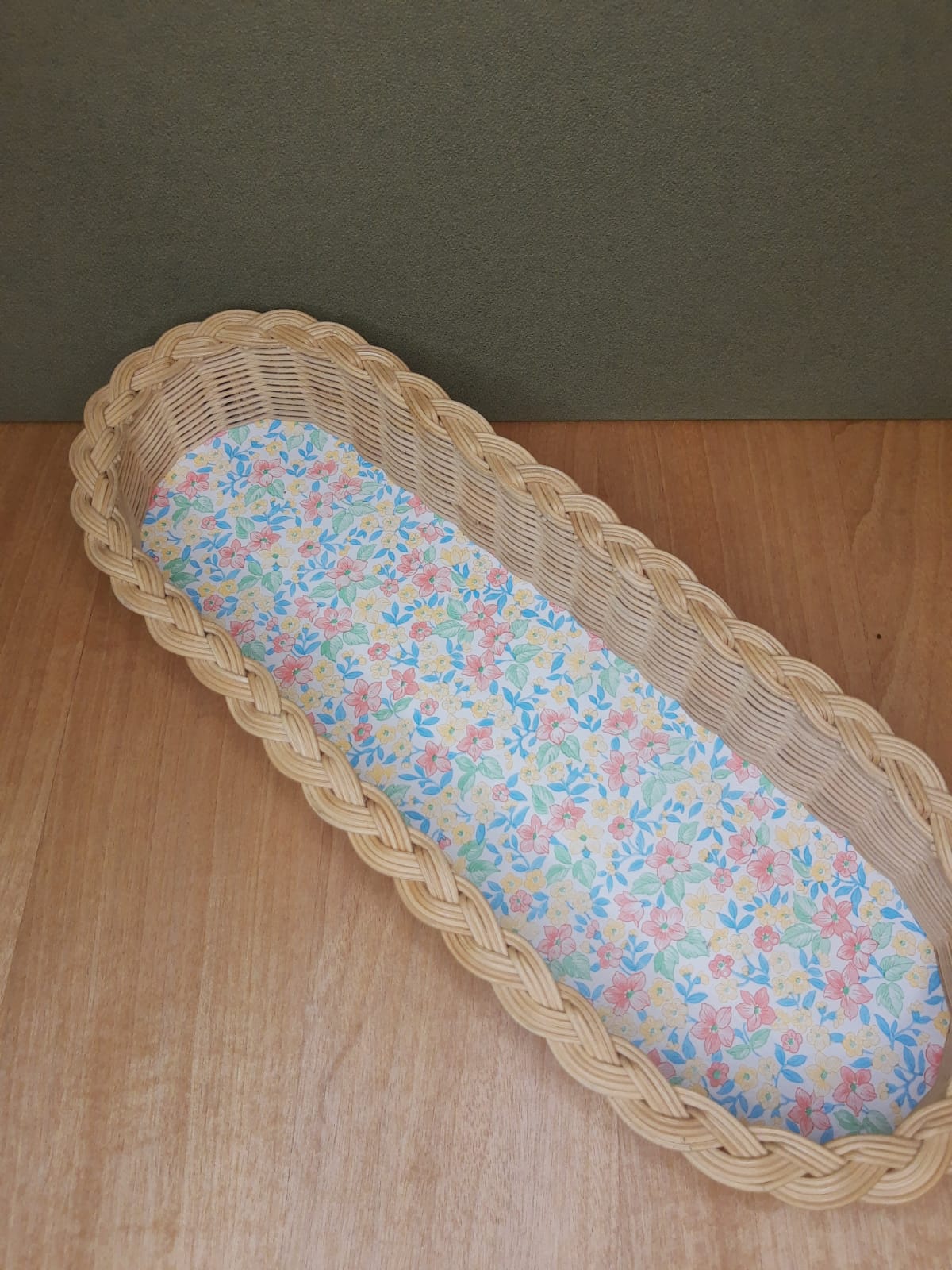 Rattan pan pattern vintage flowers