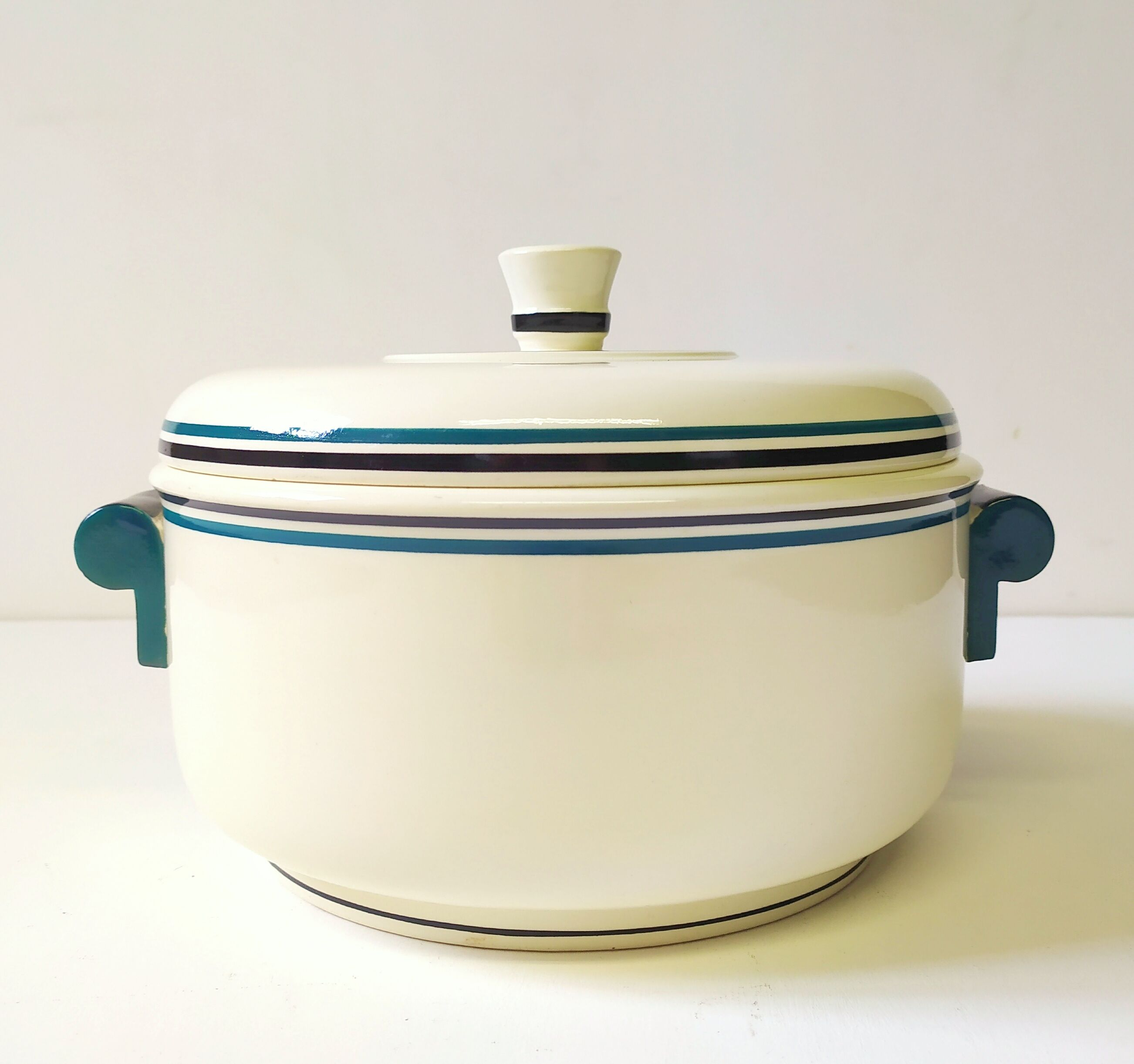 Gio Ponti bowl soup made by Richard Ginori, 1936.