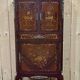 Cabinet Louis XV en bois de rose, chêne et dessus marbre, travail des années 70