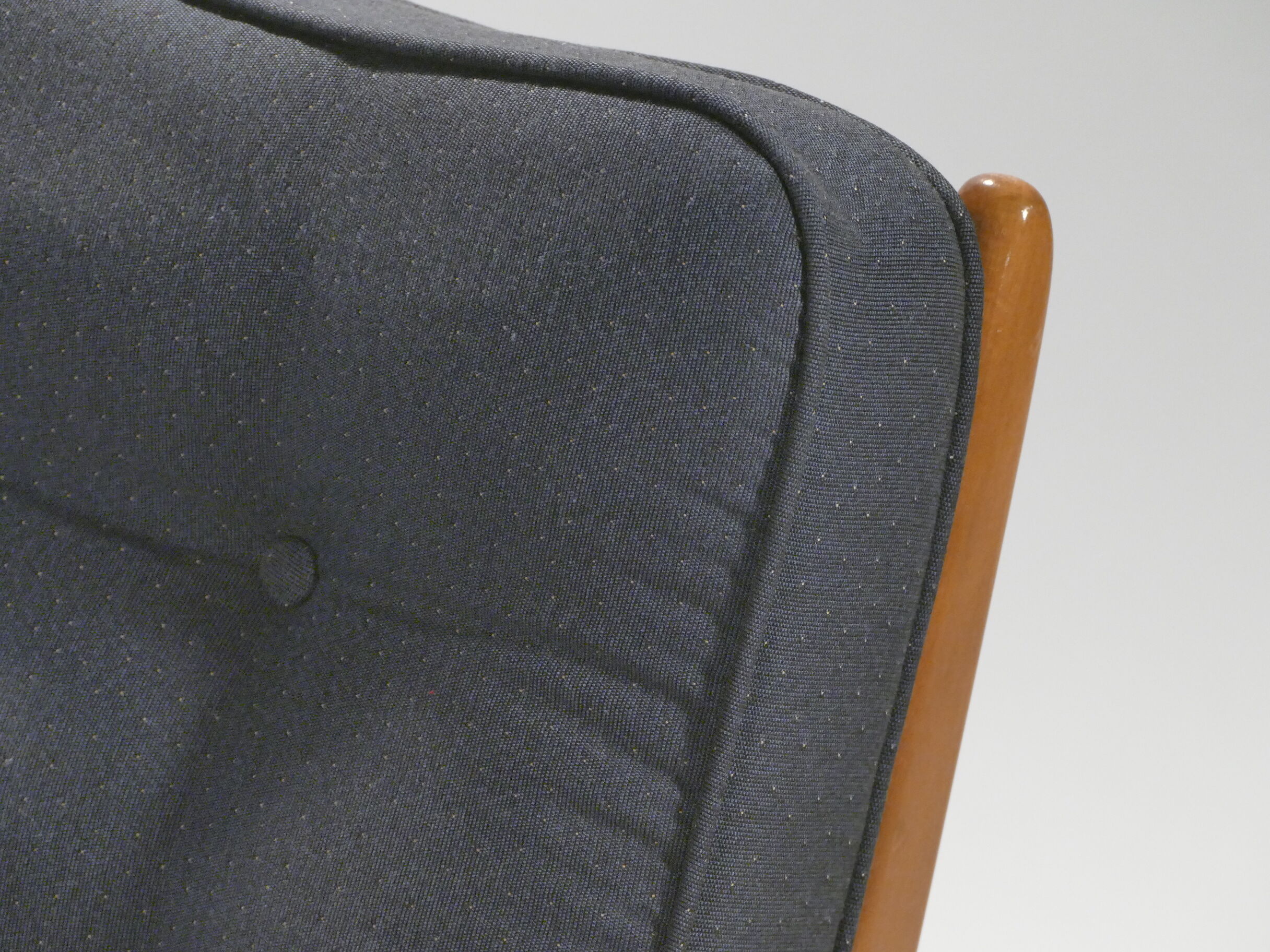 Pair armchairs Ole Wanscher FD109 of the 1960s