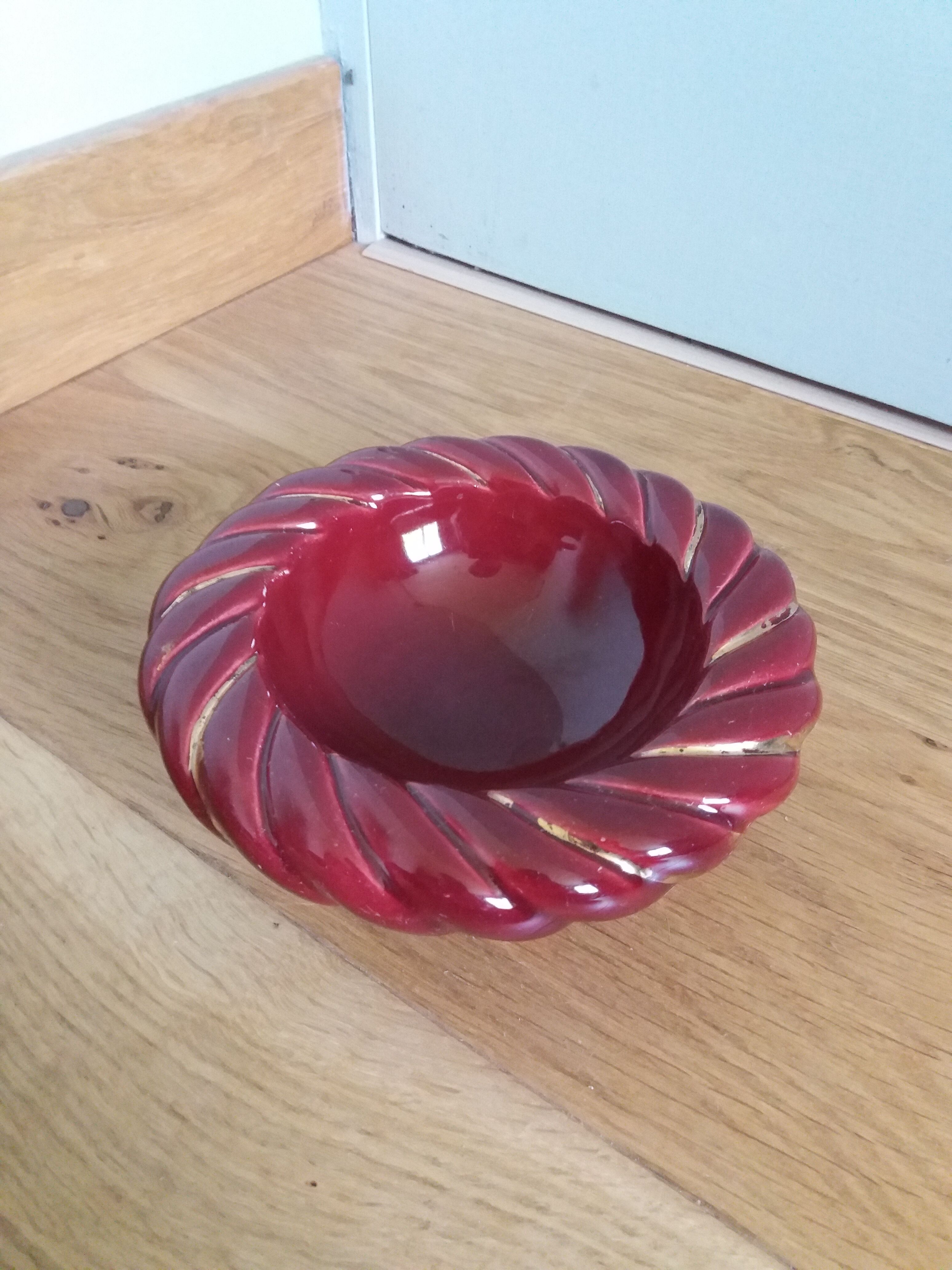 Empty pocket cup red burgundy ceramic ashtray