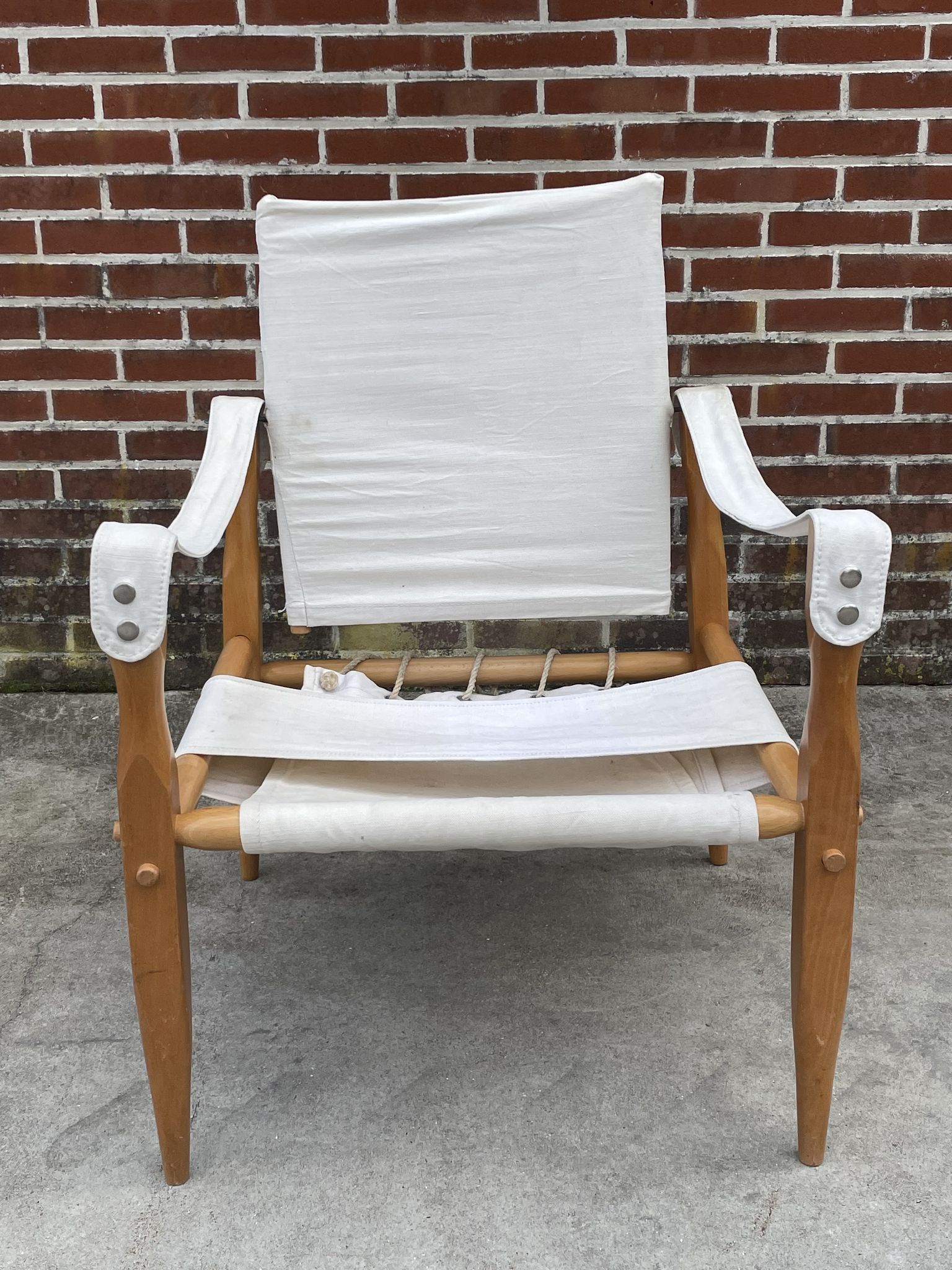 Fauteuil safari vintage 1960 Danemark avec toile design minimaliste