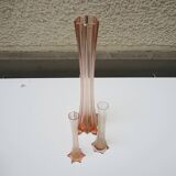 3 anciens vase tour eiffel en verre rose