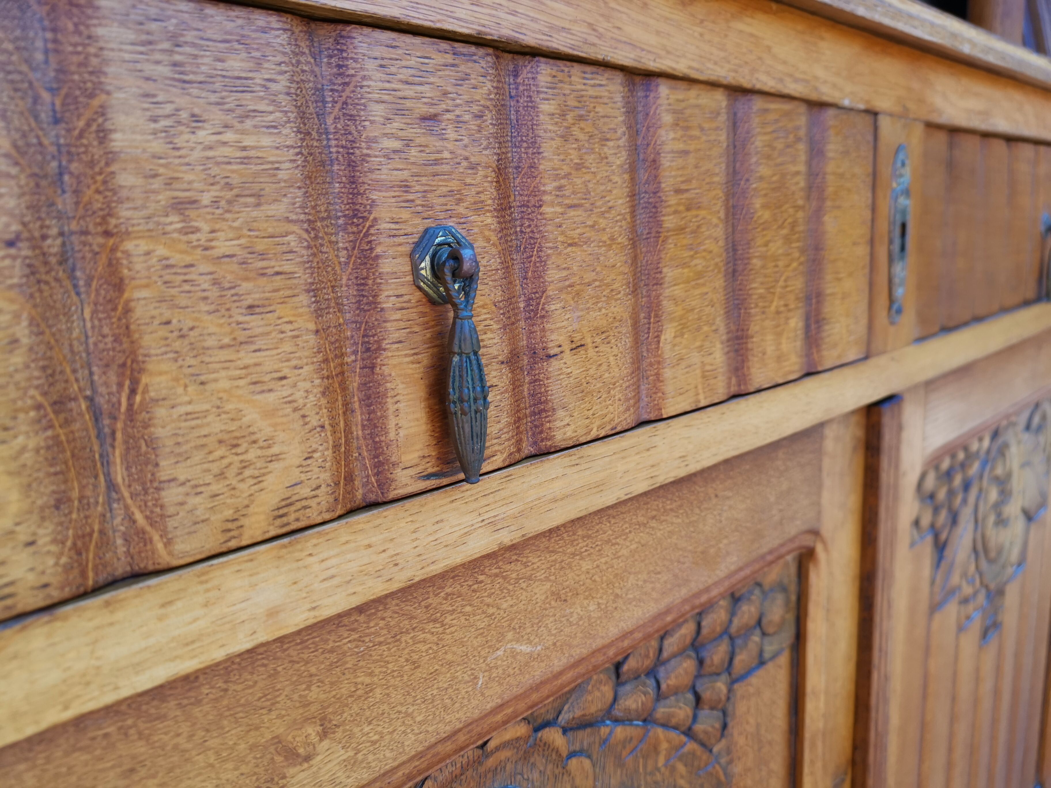 Buffet 2 body floral pattern 1929