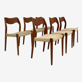 Lot de 6 chaises 'modèle 75' conçu par Niels Otto Moller pour J.L. Moller