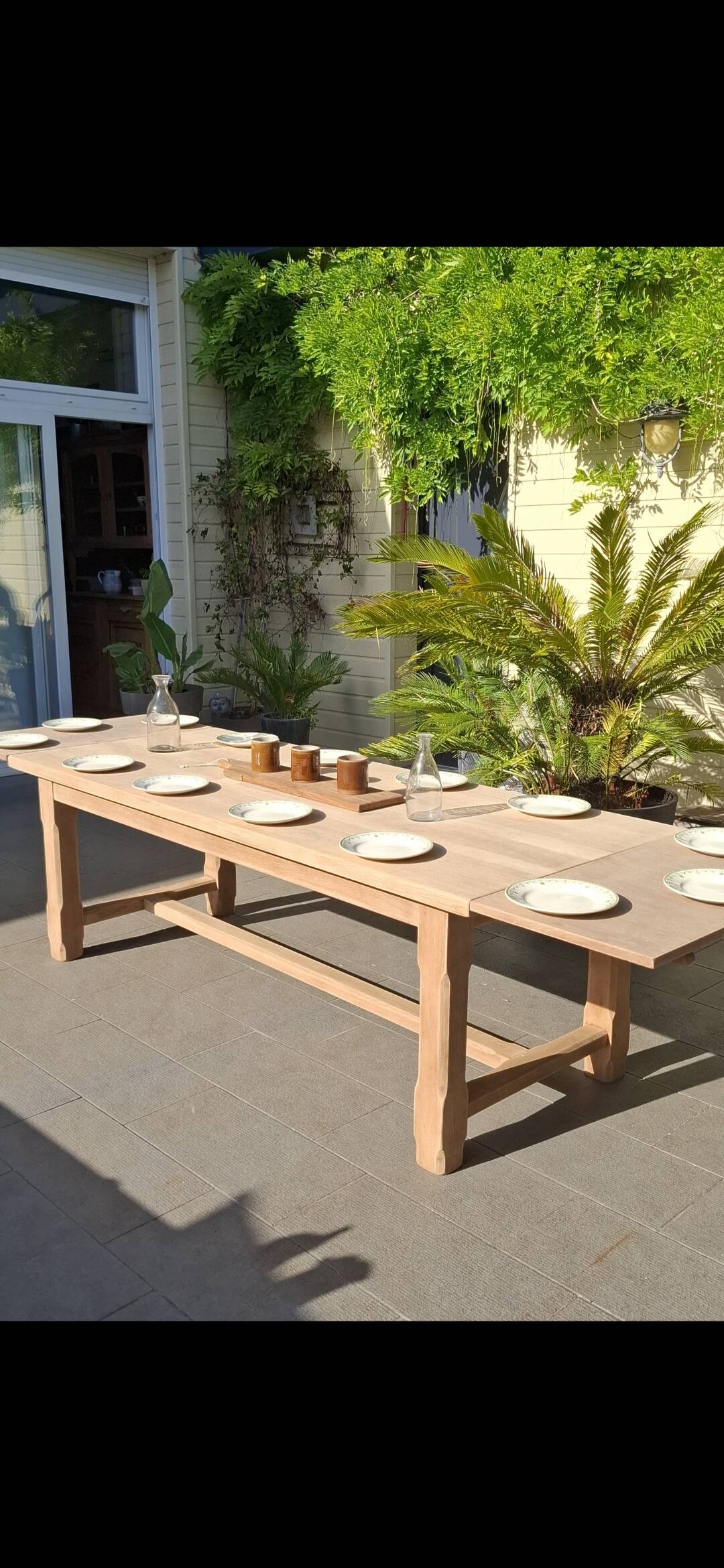 Table de ferme rénovée