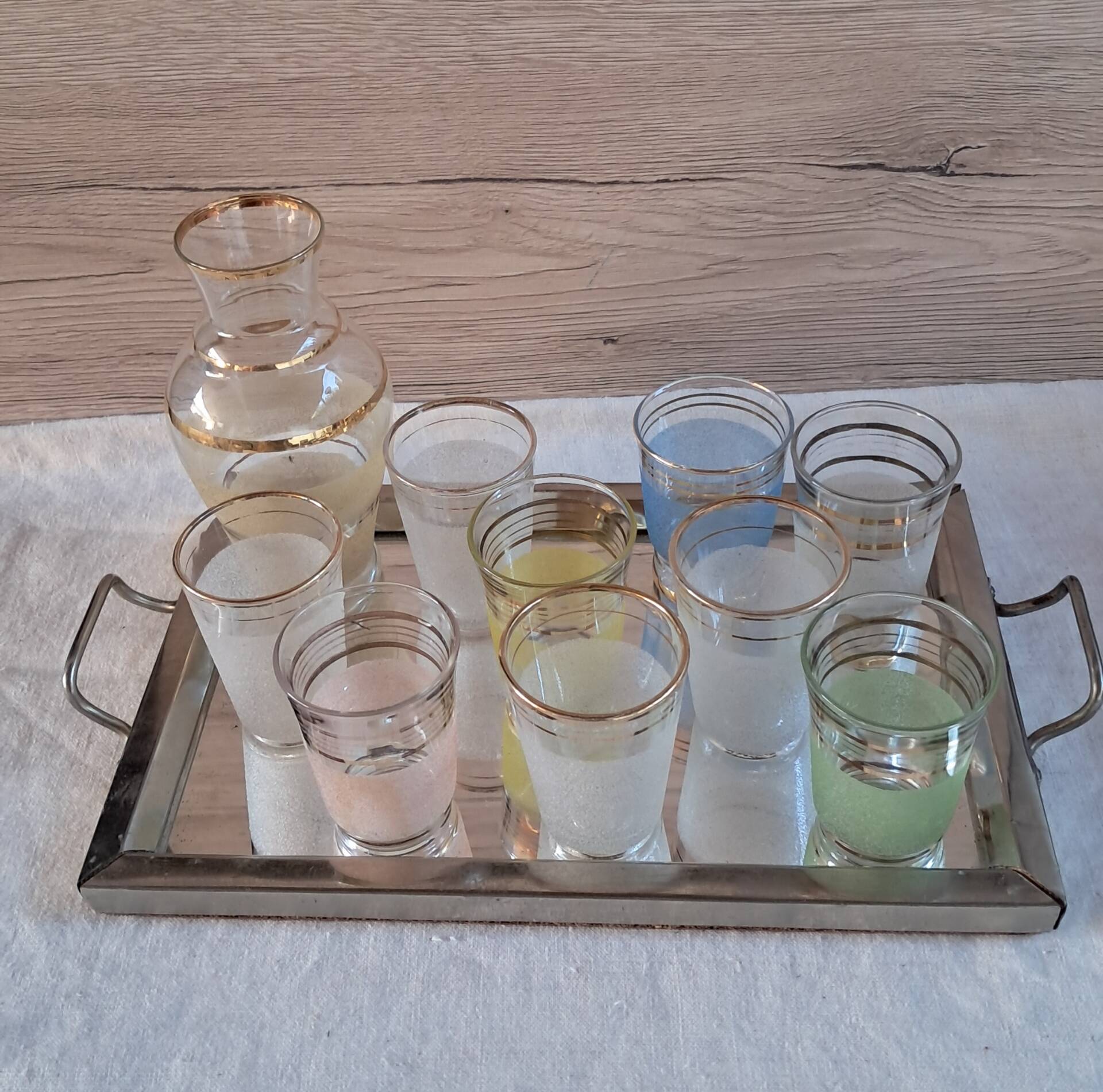 Vintage liqueur service from the 50s/60s — Decanter, 9 pastel glasses & tray