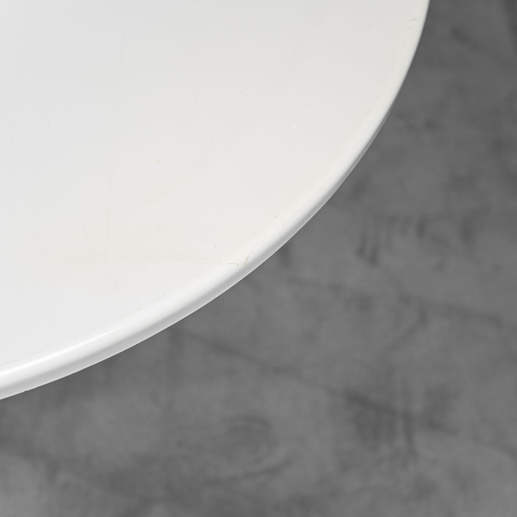 Vintage 1960s round table