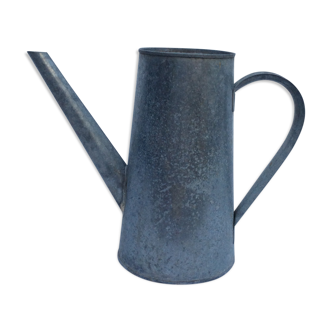Vintage zinc broc