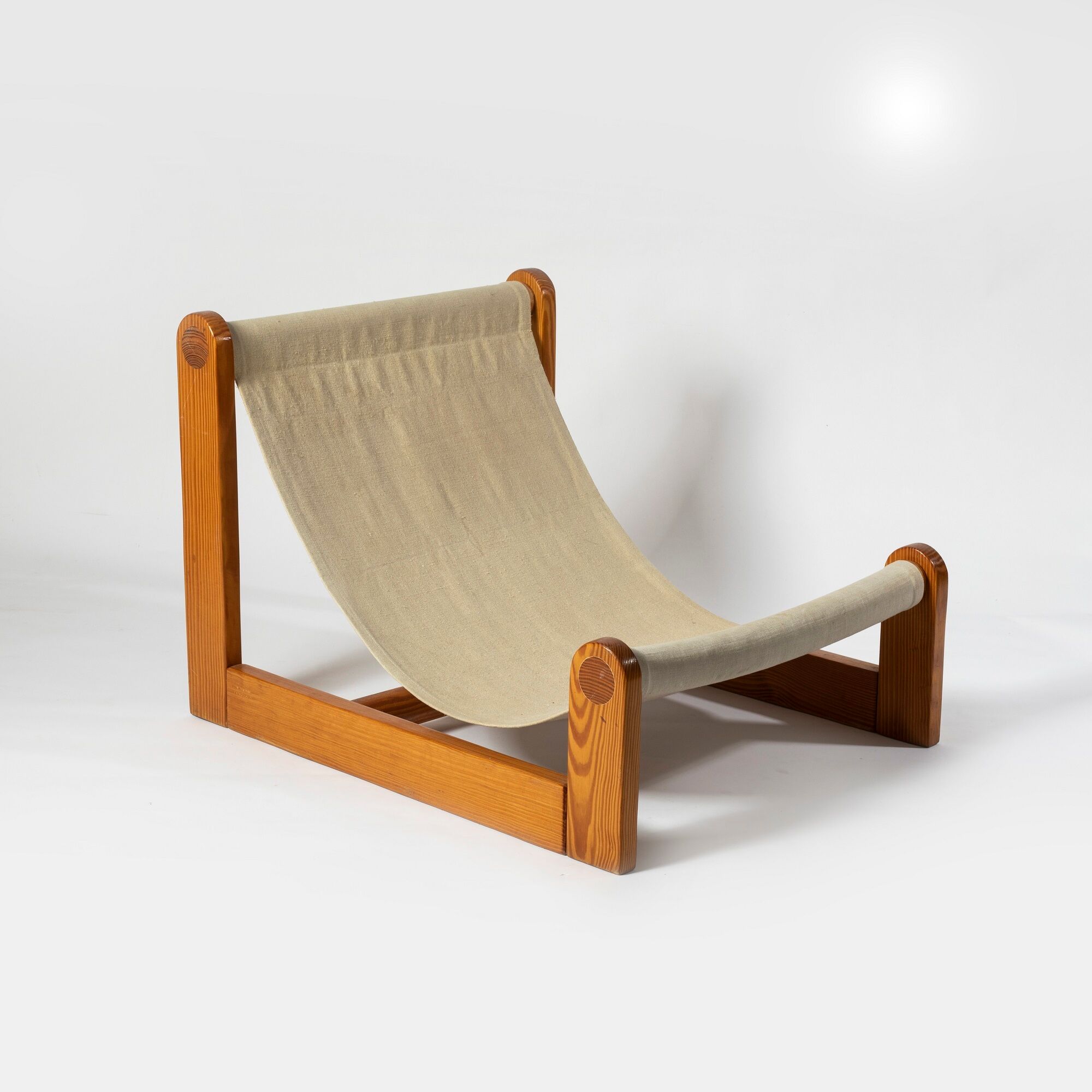 Brutalist sling lounge chair in Canvas, Pine and sheepskin, Belgium, 1970s