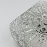 Plafonnier carré en verre moulé avec relief