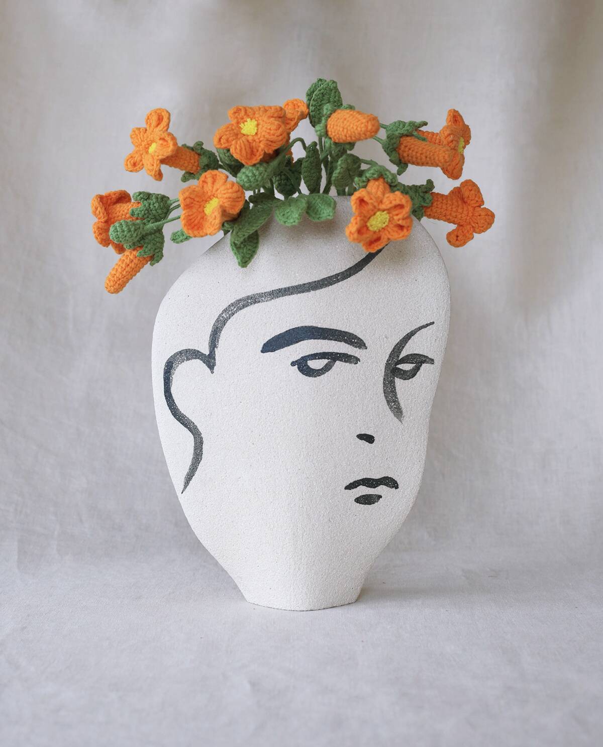 Ceramic Vase 'Frida N°1'