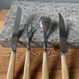 Ménagère de 29 pièces « la trompette » en inox et corne