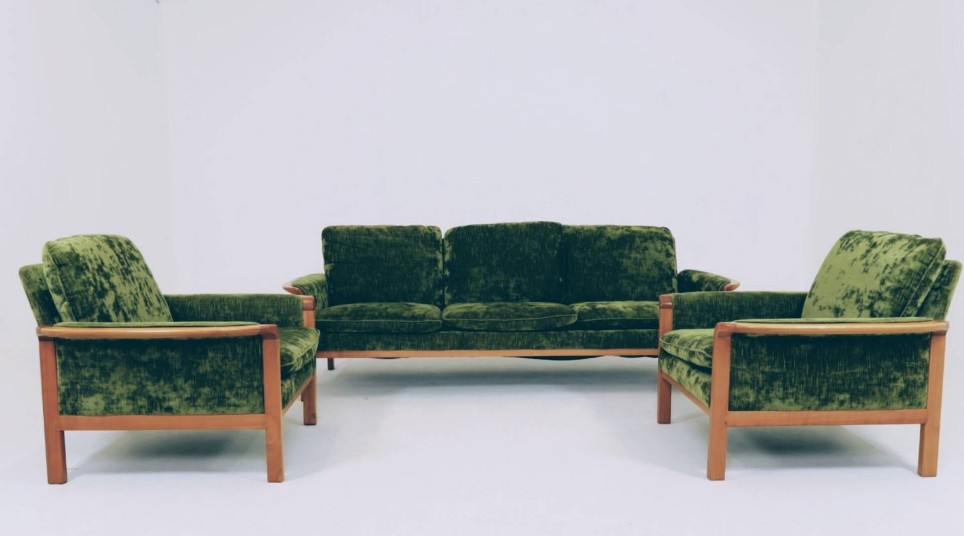 Vintage set sofa and armchairs deep olive velvet design by Knut Seater