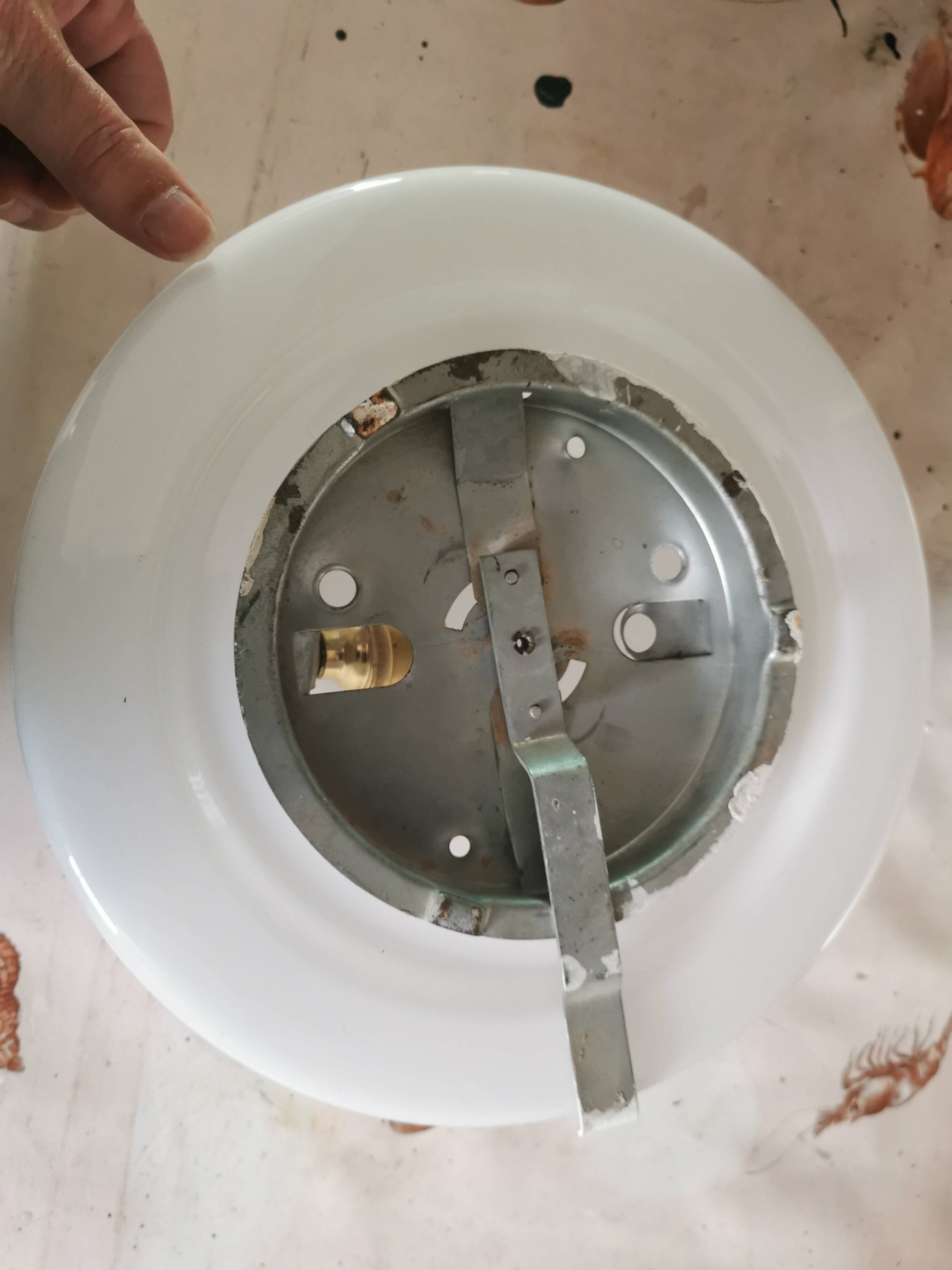 Ceiling light. Rounded dome fixture. Vintage 1970. White glass globe.