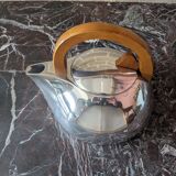 Picquot Ware kettle from 1938