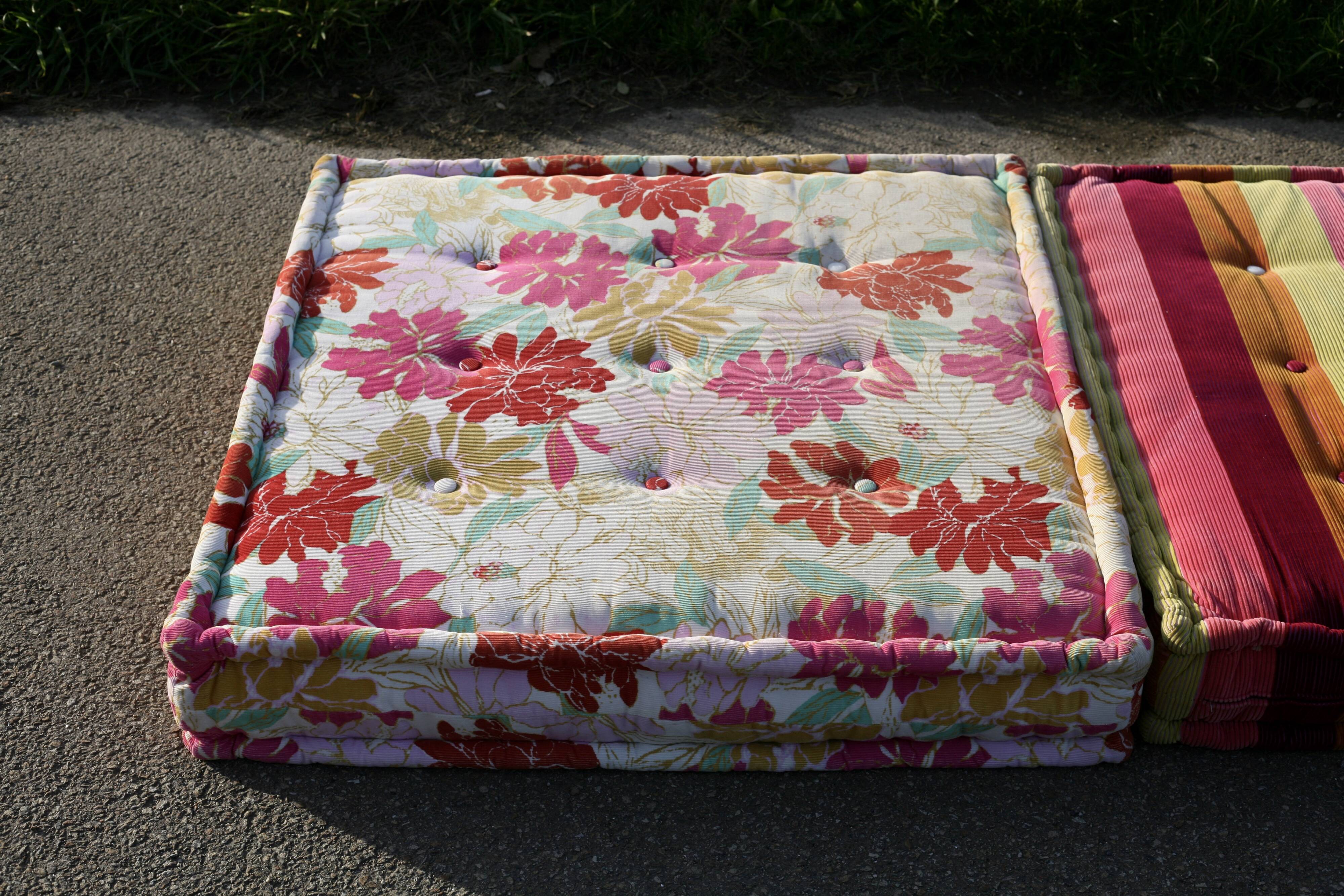 Mah Jong sofa, Hans Hopfer, Roche Bobois, 2010s