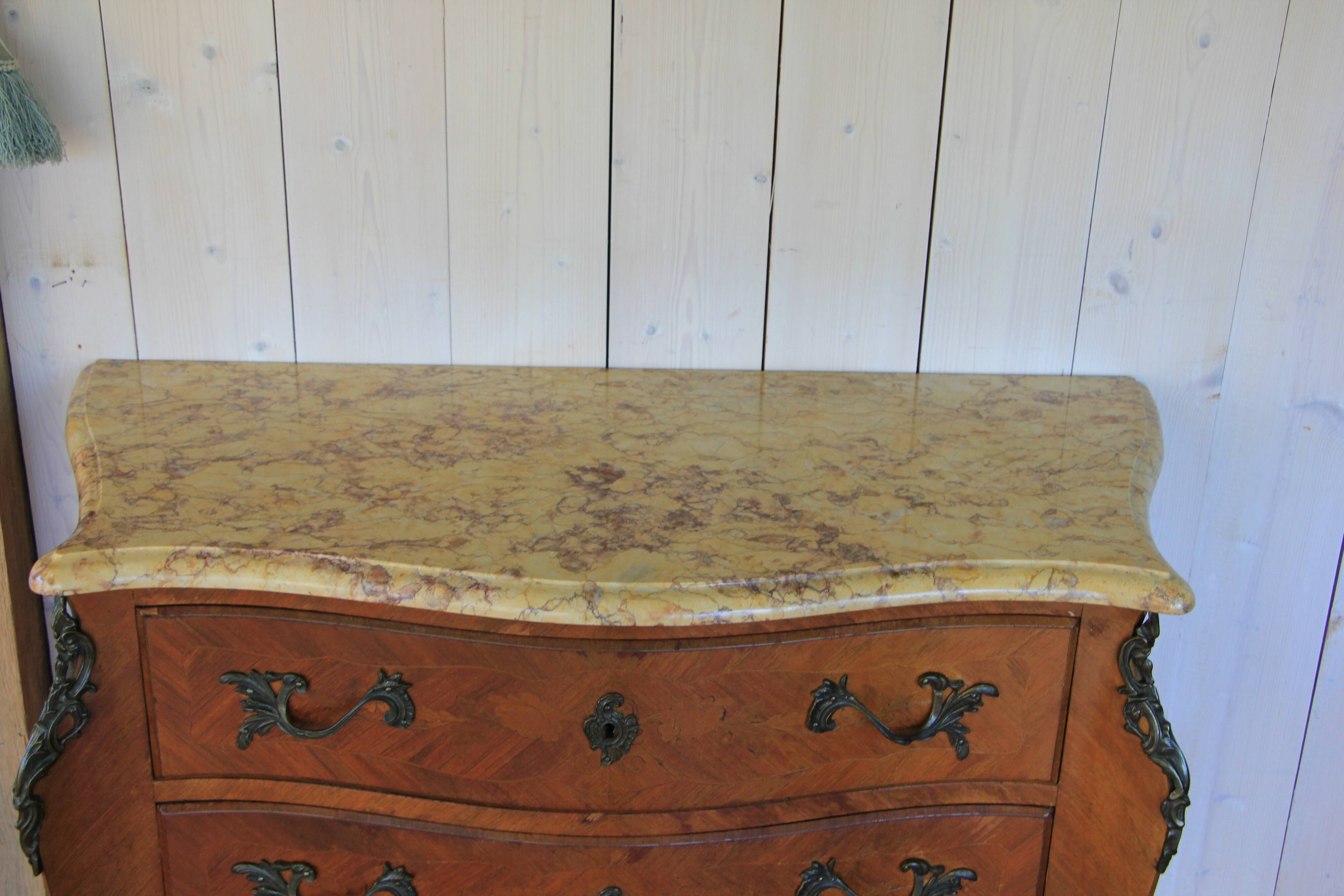 Louis XV style curved commode in rosewood