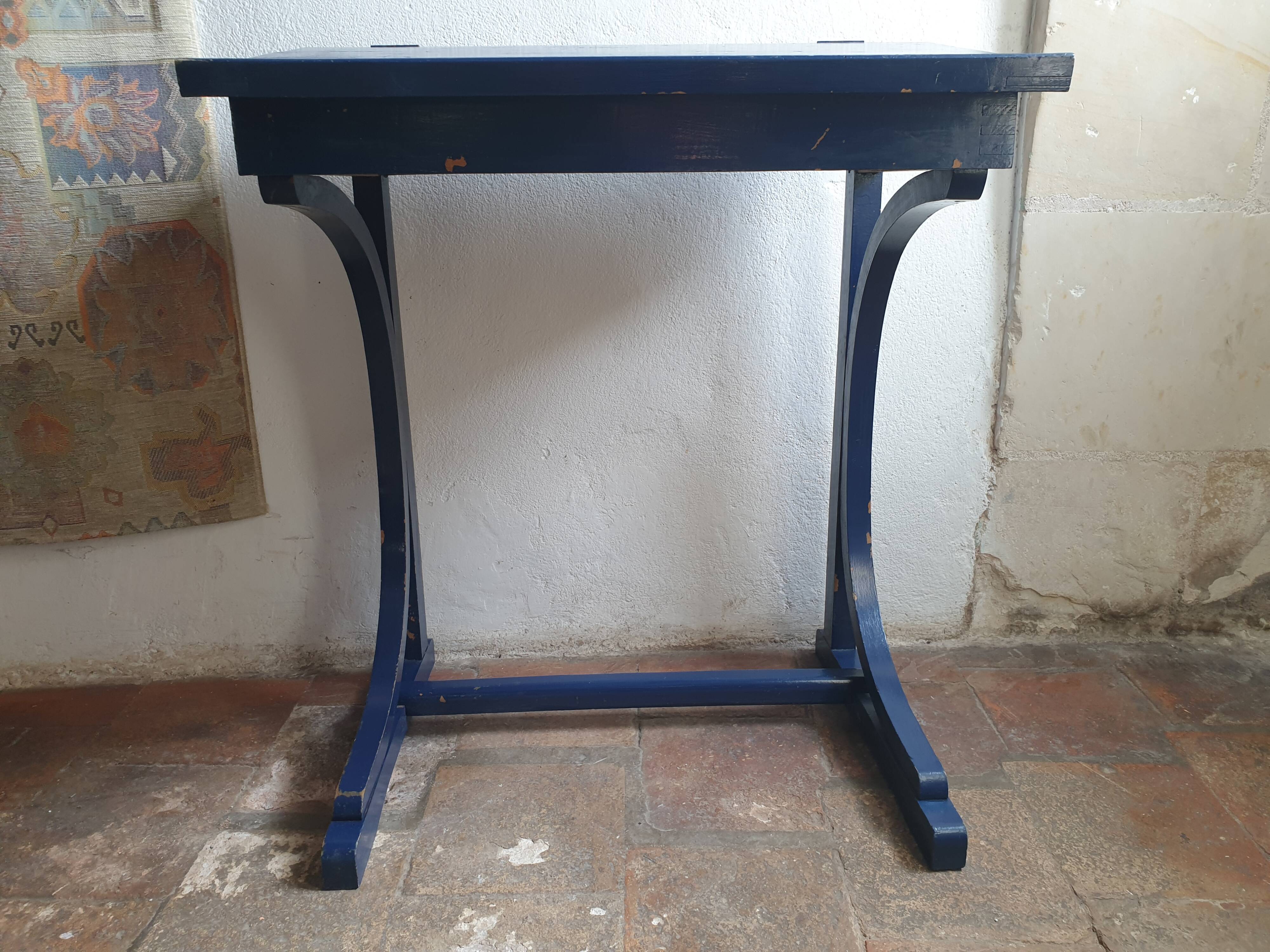 Adult desk circa 1950