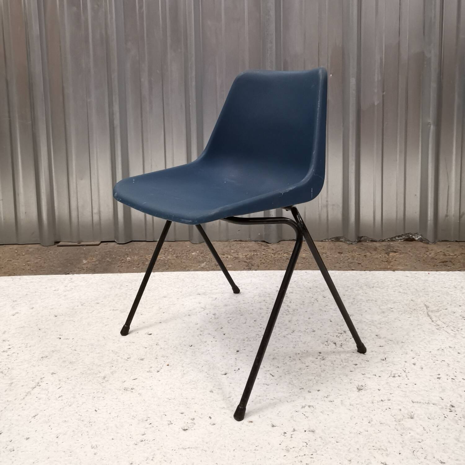 Set of 4 Polyprop chairs, Robin Day, Hille